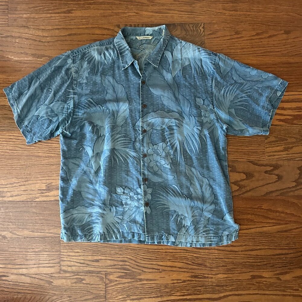 Tommy Bahama Vine Lines 100% Silk Camp Shirt Size XL Resortwear Vacation Beach